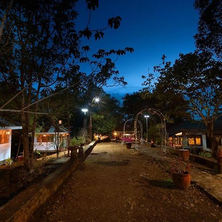Villa Khadine Grand Vista Resort Coron Dış mekan fotoğraf