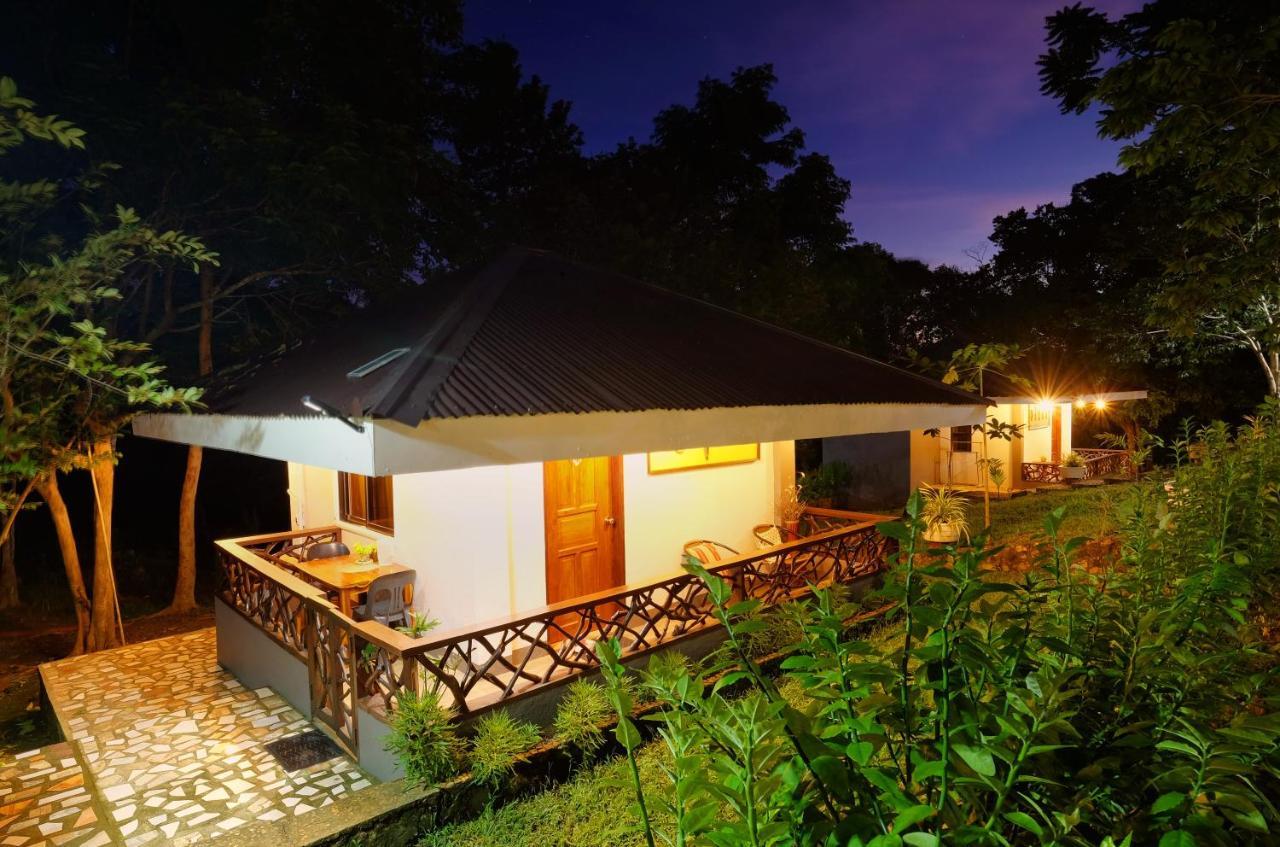 Villa Khadine Grand Vista Resort Coron Dış mekan fotoğraf