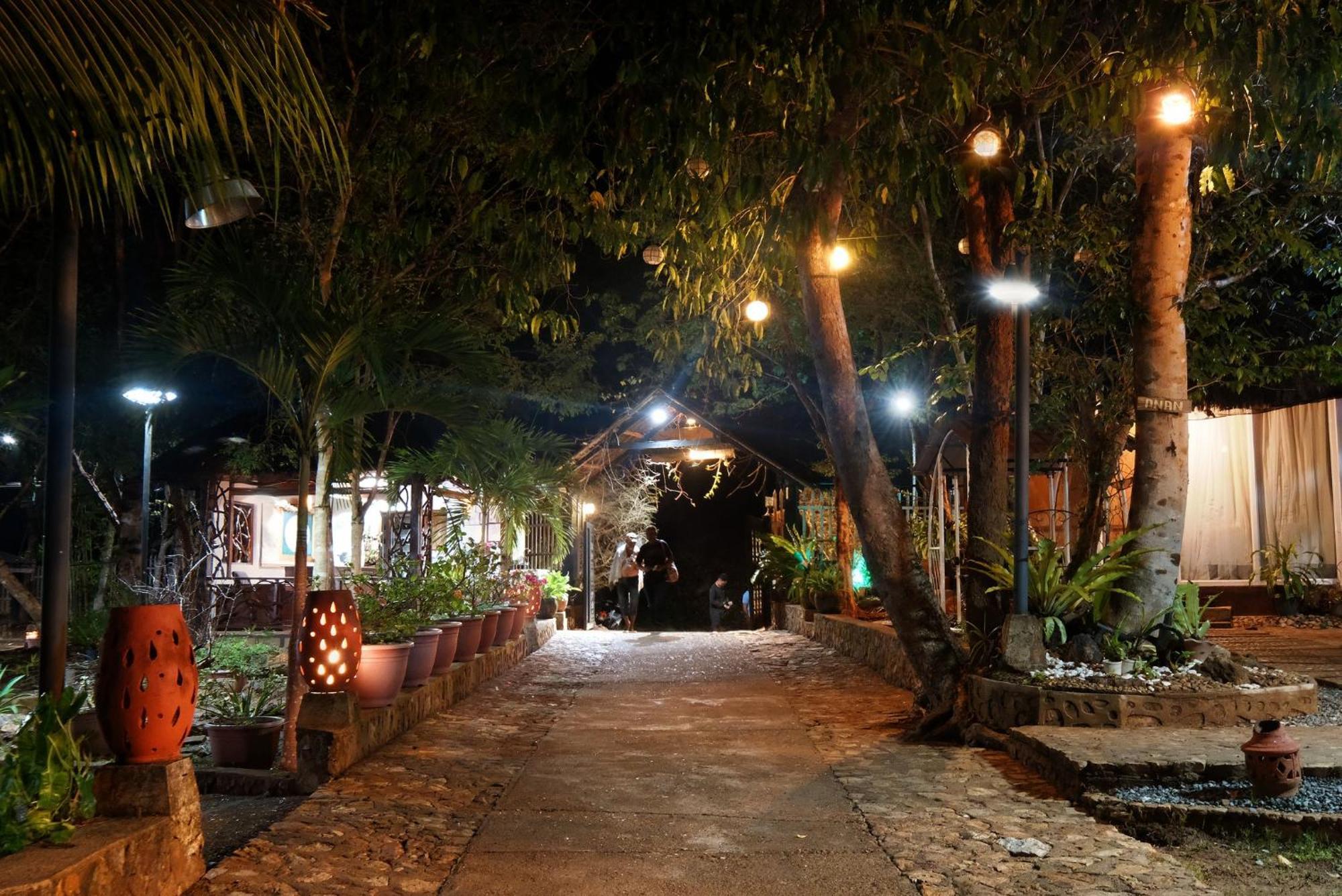 Villa Khadine Grand Vista Resort Coron Dış mekan fotoğraf